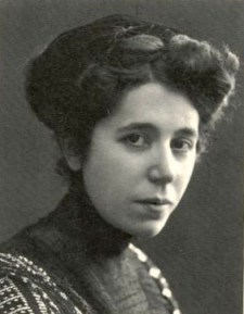 Walt, if you grant me accreditation, , that'll be the end of it. I will not look for you, I will not pursue you. But if you don't, I will look for you, I will find you, and I will kill you!
